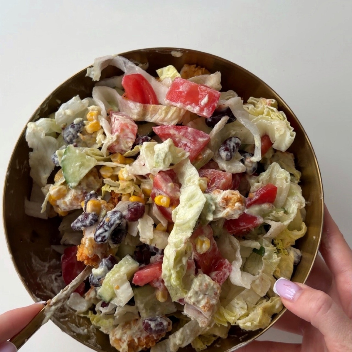 Мексиканский салат с курицей